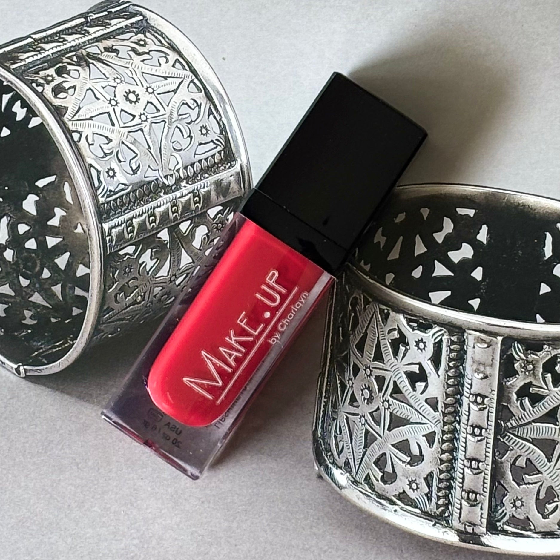 3123 - Ze Glossy Laque