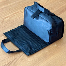 Charger l&#39;image dans la galerie, 1201 - Vanity Case