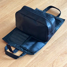 Charger l&#39;image dans la galerie, 1201 - Vanity Case